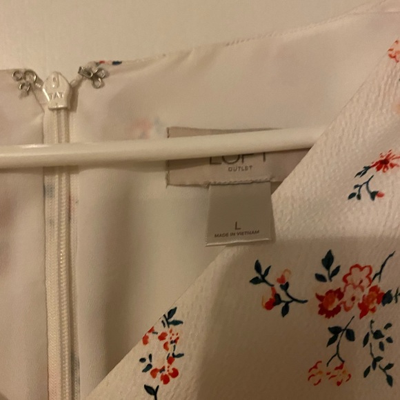 LOFT DRESS - Picture 2 of 3